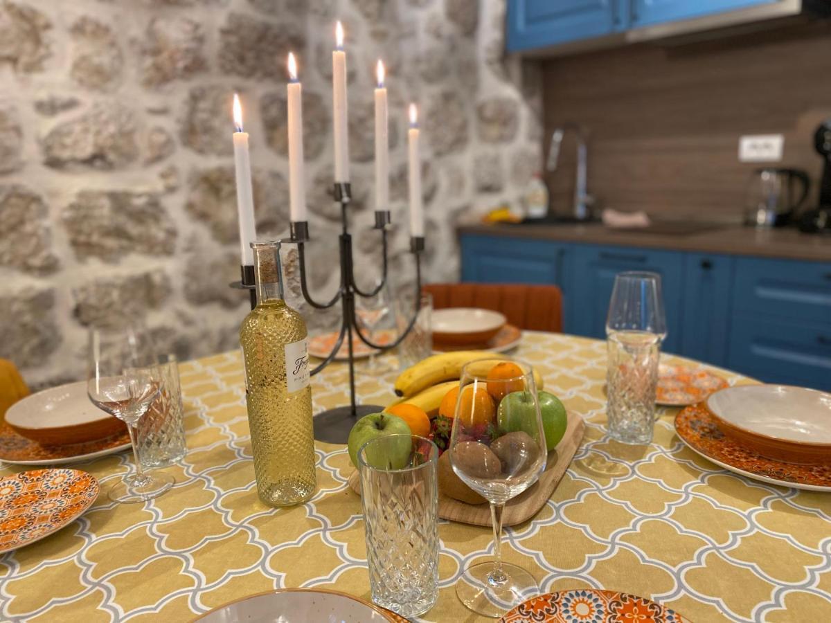 Apartment Caserma Kotor Eksteriør billede
