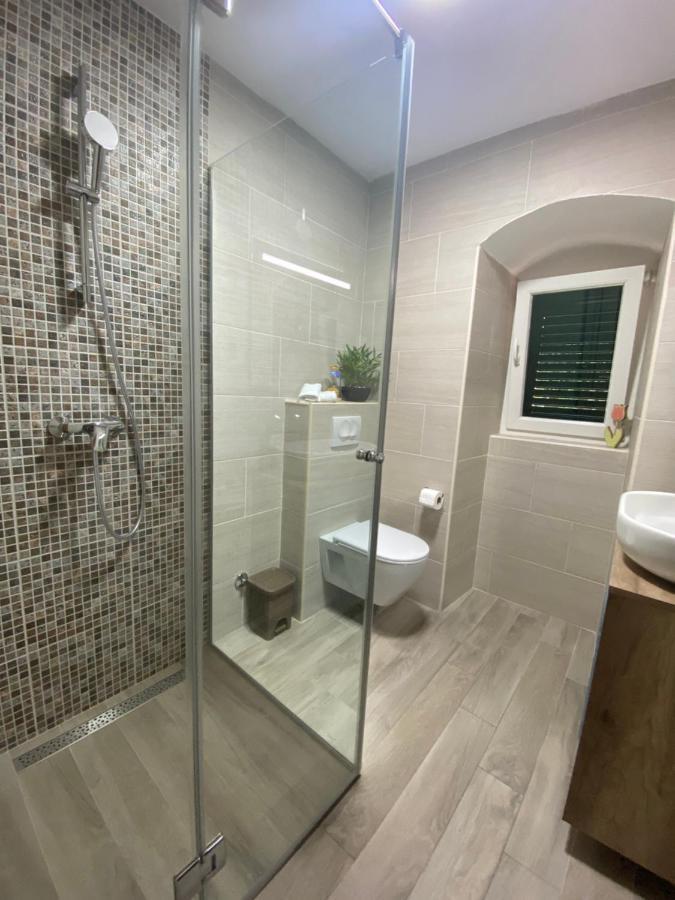Apartment Caserma Kotor Eksteriør billede
